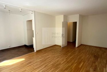 Bel appartement de 4 pièces au 3ème étage en plein cœur de Champel