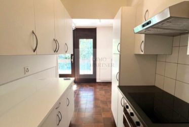 Bel appartement de 4 pièces au 3ème étage en plein cœur de Champel